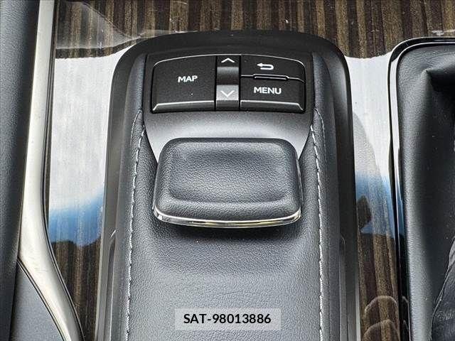 Lexus LX 2021-09 1056018-27