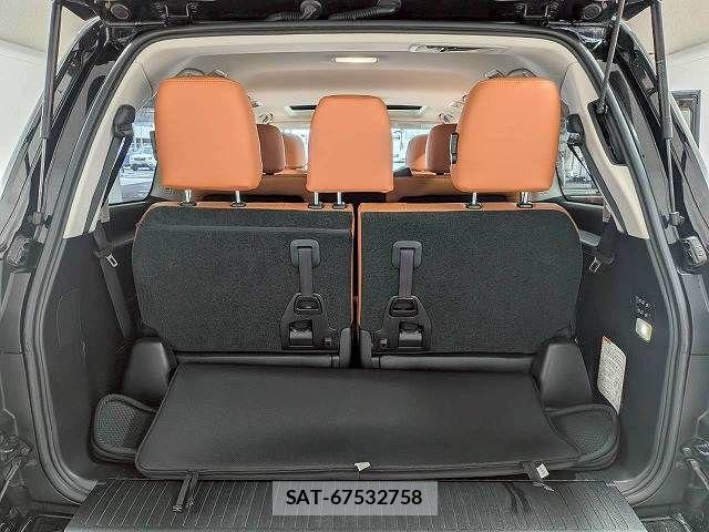 Lexus LX 2017-12 3907157-12