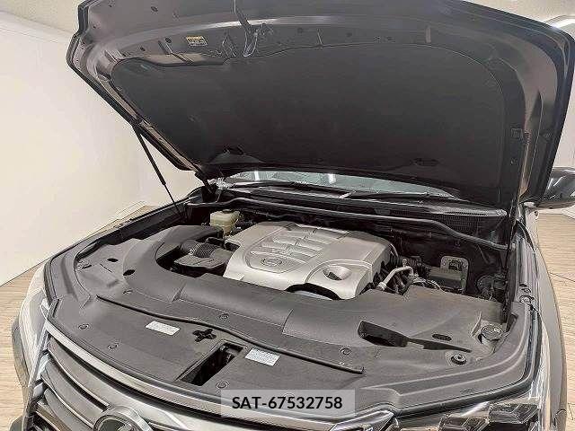 Lexus LX 2017-12 3907157-17