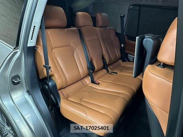 Lexus LX 2015-12 4139863-9