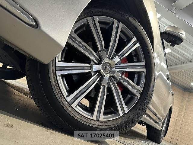 Lexus LX 2015-12 4139863-11