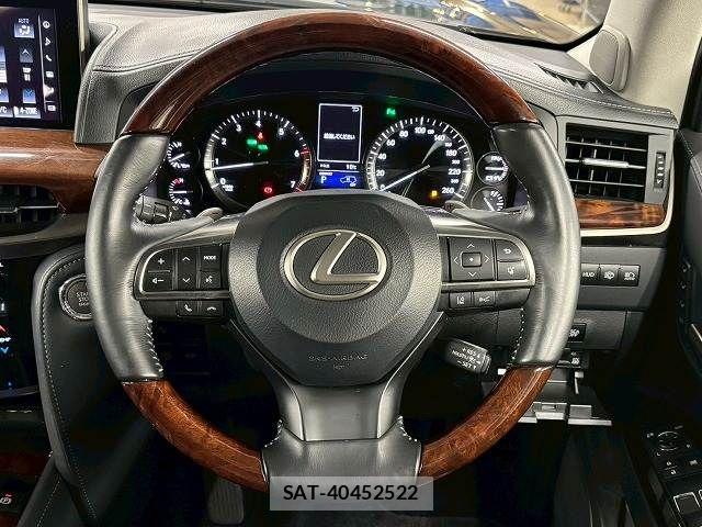 Lexus LX 2015-10 5870973-13