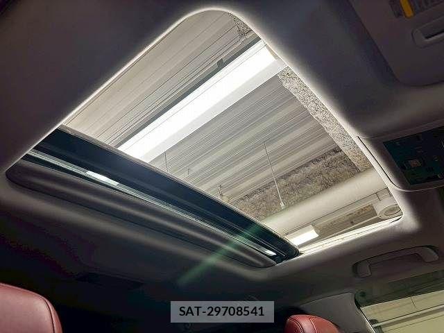 Lexus LX 2016-04 6276714-4