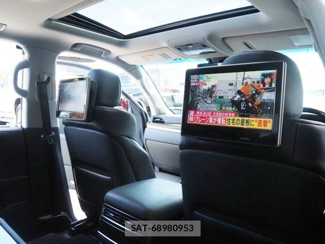 Lexus LX 2018-07 6672276-15