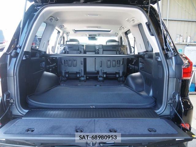 Lexus LX 2018-07 6672276-19