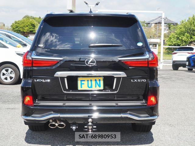 Lexus LX 2018-07 6672276-6