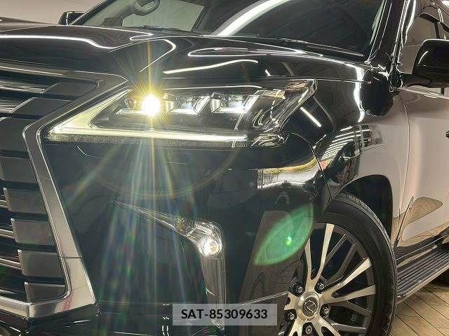Lexus LX 2015-11 6815715-10
