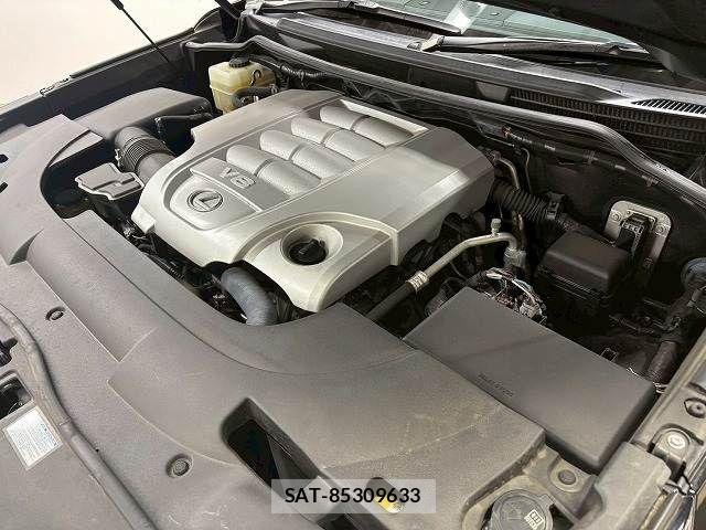 Lexus LX 2015-11 6815715-14