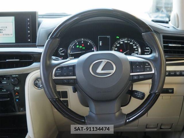 Lexus LX 2021-01 6907738-19