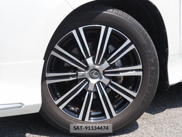 Lexus LX 2021-01 6907738-7