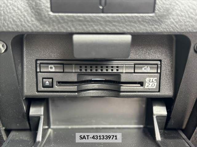 Lexus LX 2017-05 6907743-28