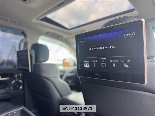 Lexus LX 2017-05 6907743-3