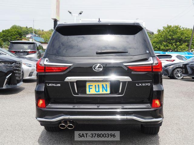 Lexus LX 2018-10 7059265-6