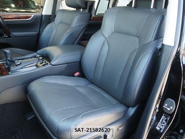 Lexus LX 2021-02 7221004-13