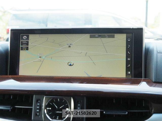 Lexus LX 2021-02 7221004-23