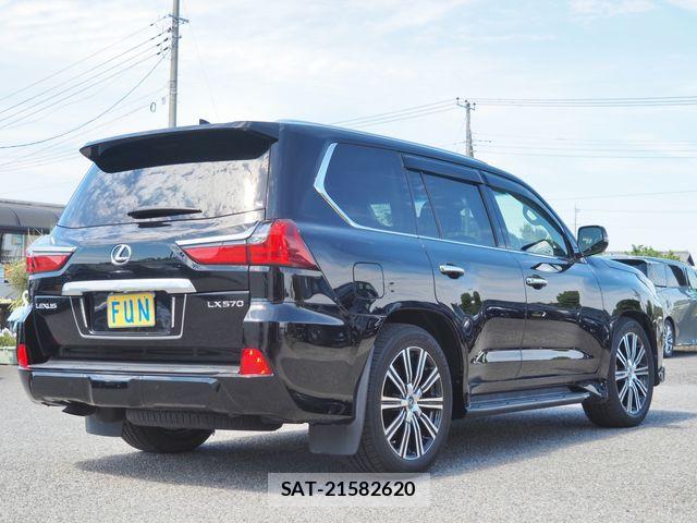 Lexus LX 2021-02 7221004-4