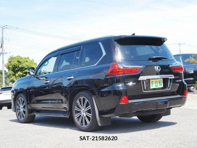 Lexus LX 2021-02 7221004-5