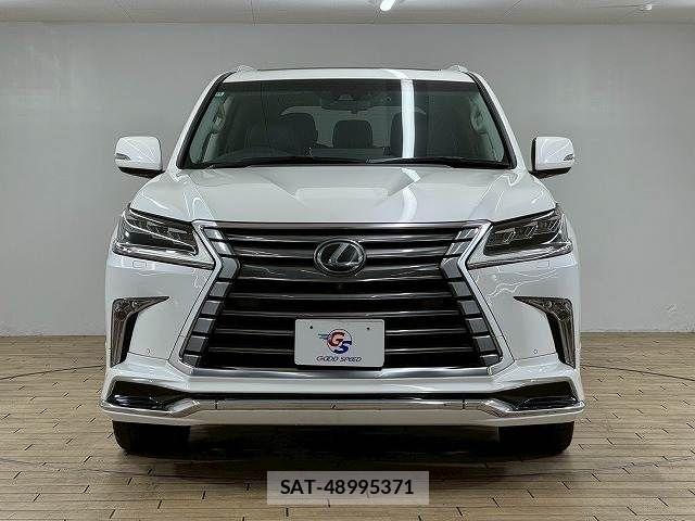 Lexus LX 2016-10 7251327-12