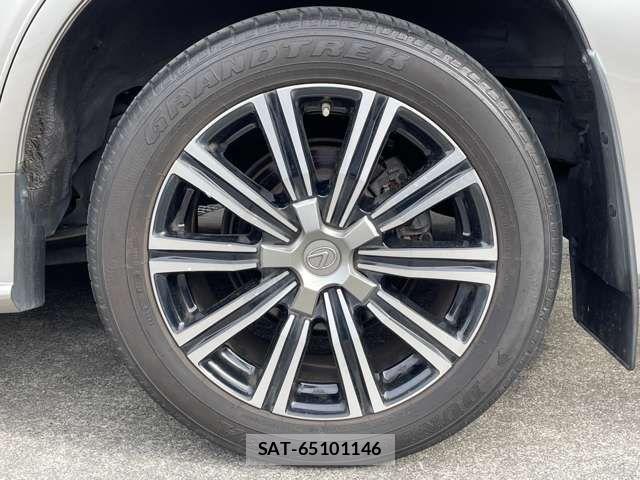 Lexus LX 2017-11 7328043-10