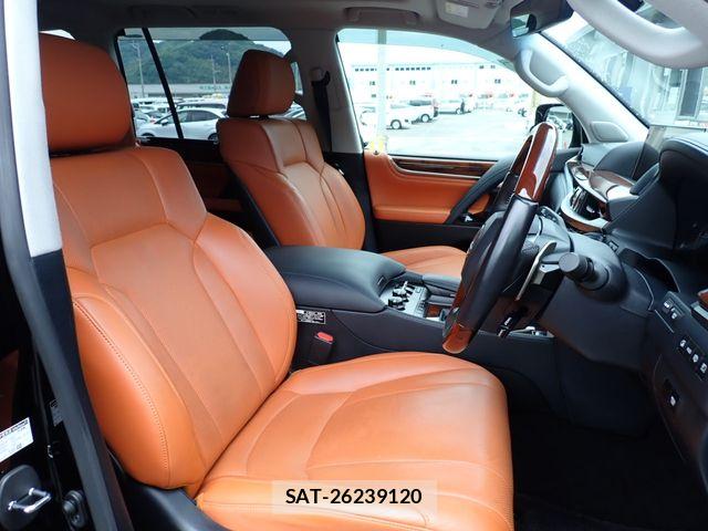 Lexus LX 2021-03 7358511-17