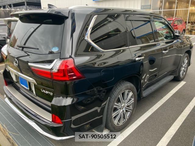 Lexus LX 2016-01 7455418-2