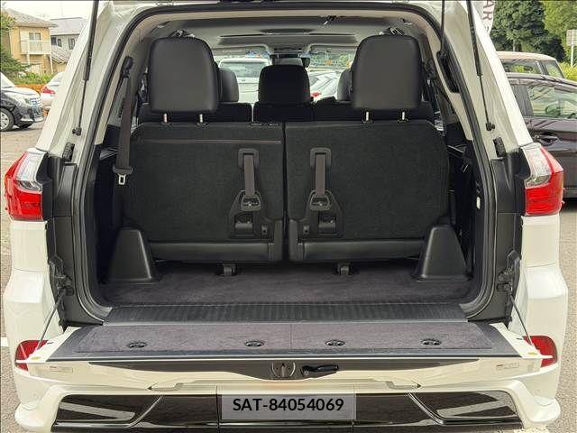 Lexus LX 2015-09 7501281-10