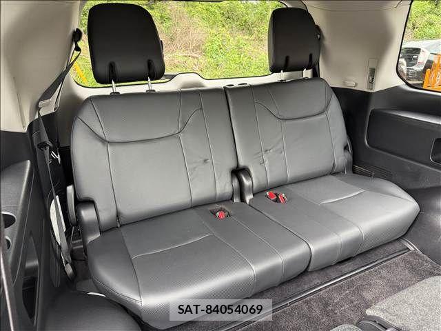 Lexus LX 2015-09 7501281-11