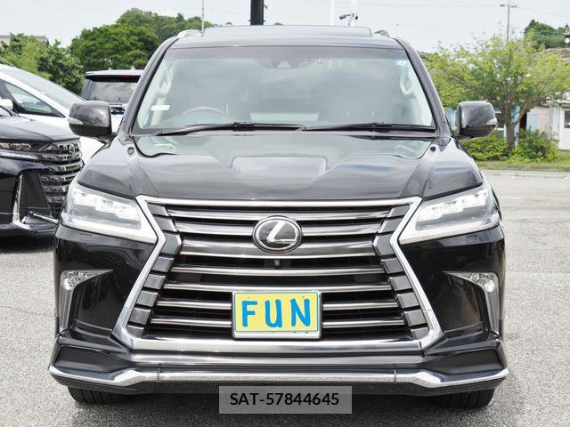 Lexus LX 2018-02 7786524-1