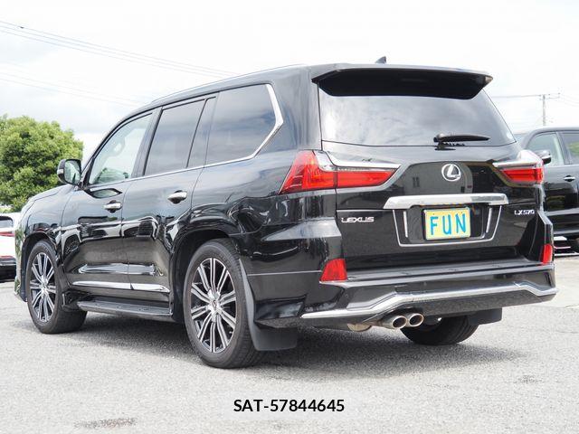 Lexus LX 2018-02 7786524-5