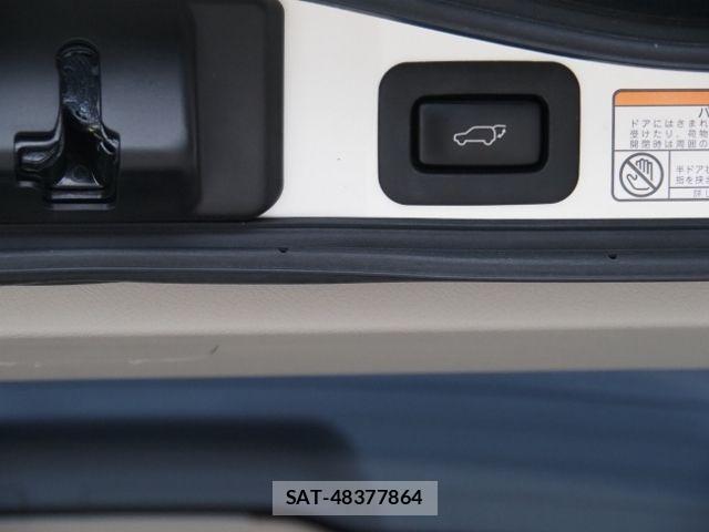 Lexus LX 2019-04 7877372-15