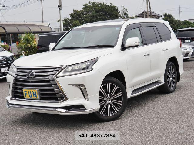 Lexus LX 2019-04 7877372-3