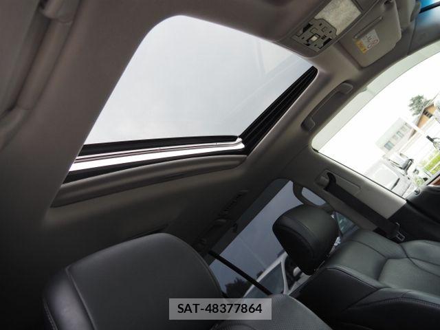Lexus LX 2019-04 7877372-8