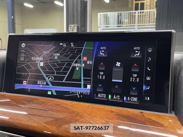 Lexus LX 2016-05 7877374-3