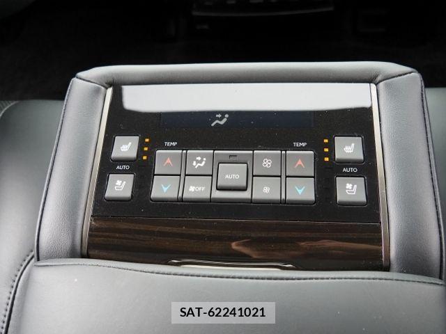 Lexus LX 2020-06 7902858-15