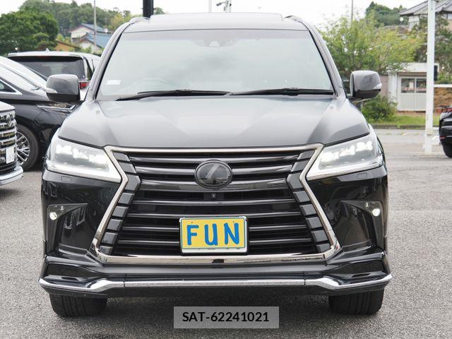 Lexus LX 2020-06 7902858-1