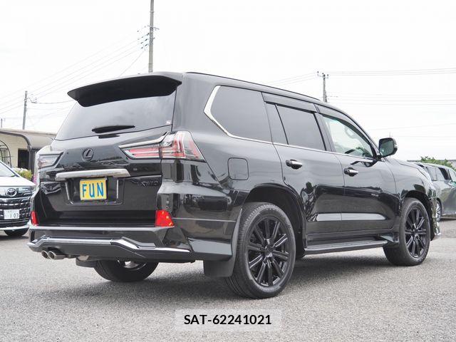 Lexus LX 2020-06 7902858-4