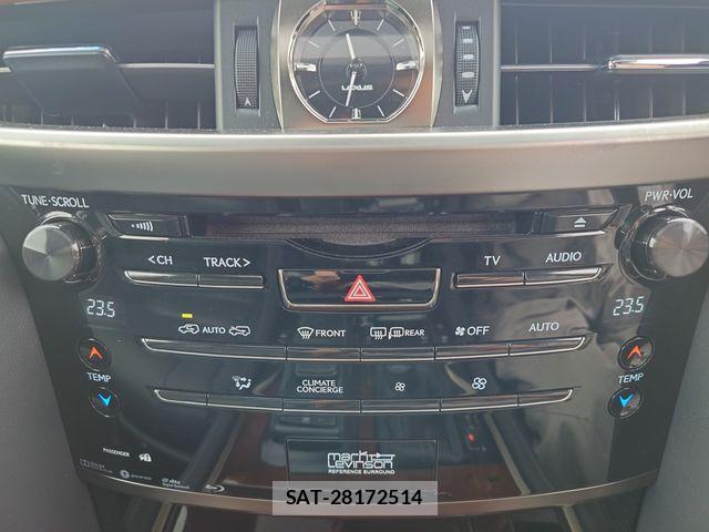 Lexus LX 2017-03 7962416-15