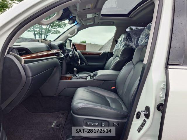 Lexus LX 2017-03 7962416-21