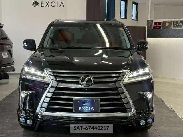 Lexus LX 2018-05 7962414-2