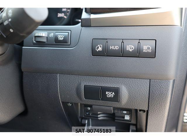 Lexus LX 2020-01 8131018-20