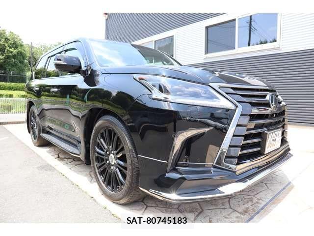 Lexus LX 2020-01 8131018-2