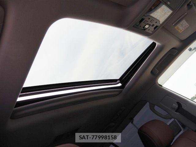 Lexus LX 2018-01 8336572-9