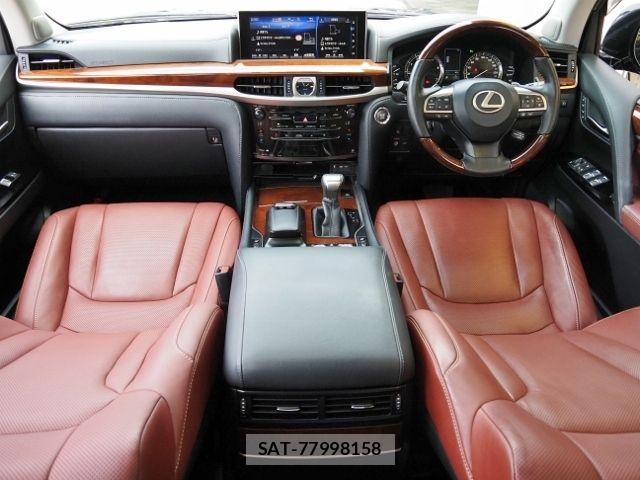 Lexus LX 2018-01 8336572-10