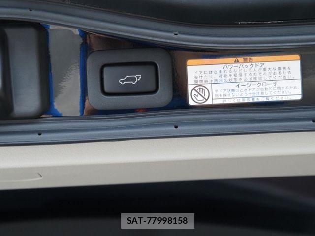 Lexus LX 2018-01 8336572-17