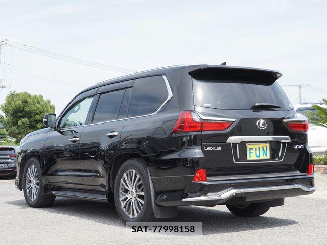 Lexus LX 2018-01 8336572-5