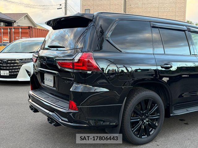 Lexus LX 2020-01 8354852-11