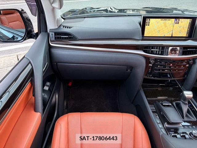 Lexus LX 2020-01 8354852-16