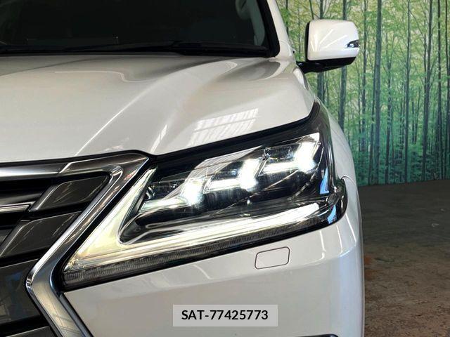 Lexus LX 2016-04 8354849-13