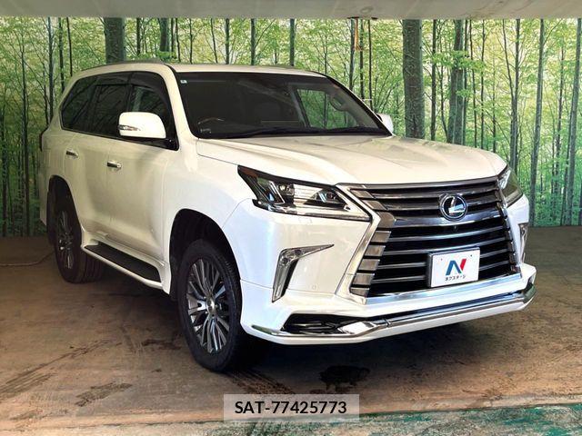 Lexus LX 2016-04 8354849-17