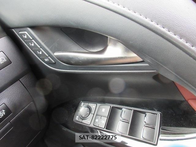 Lexus LX 2016-11 8743452-14